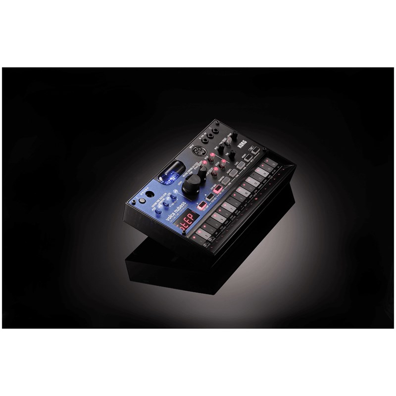 Synthé basse analogique compact - lampe Nutube intégrée - VOLCA-NUBASS ambiance