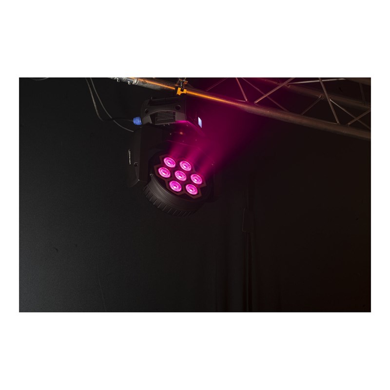 Lyre Wash LED 7x12W effet rose