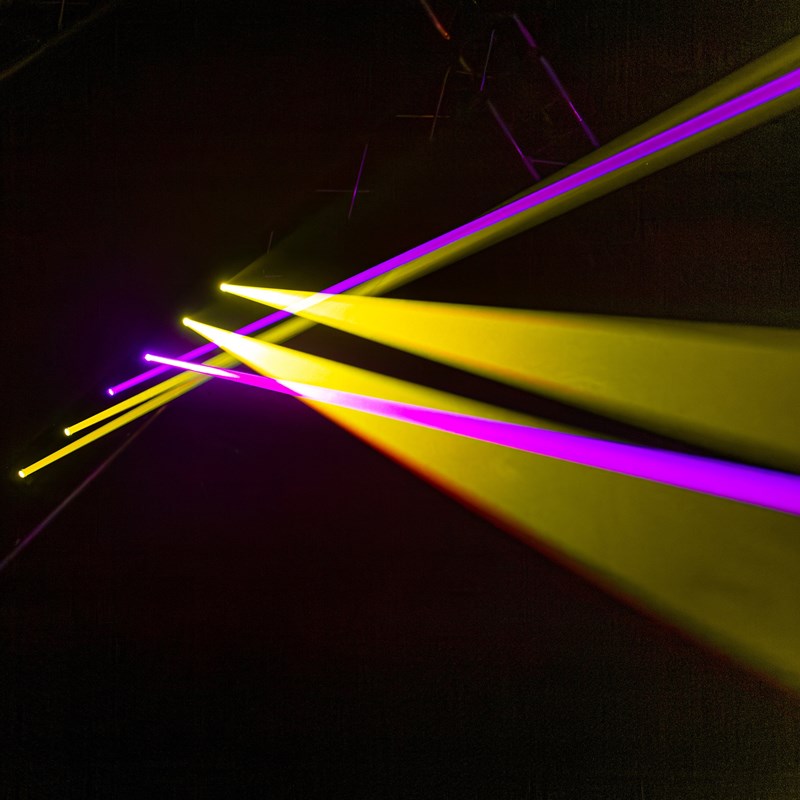 Barre Laser Motorisée RGB 6x1000mW - DMX