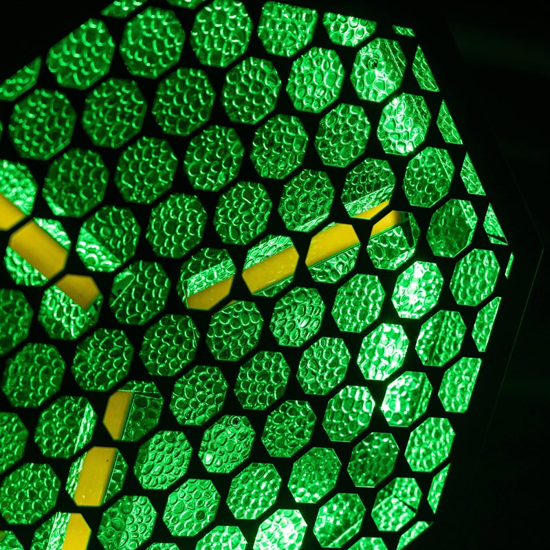 Effet LED vintage octogonal - 3x60W ambre + RGB - Mac Mah - Amber-O DMX