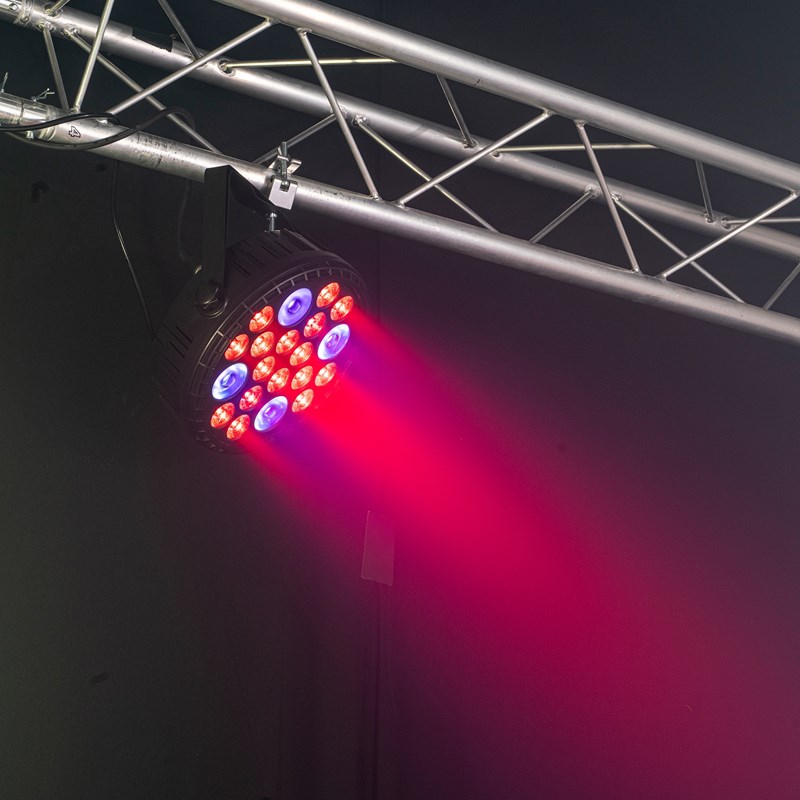 Projecteur PAR XXL 16x4W RGBW + 4x30W UV - IBIZA