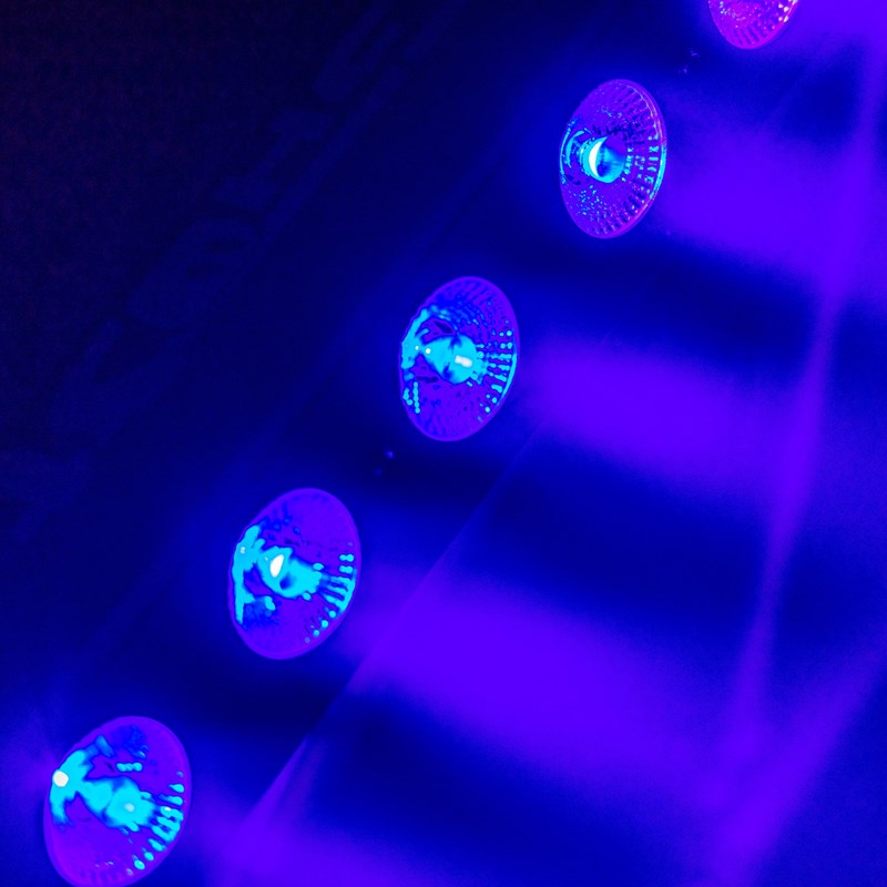 Barre LED RGB 18x3W - DMX - 4 modes soirée